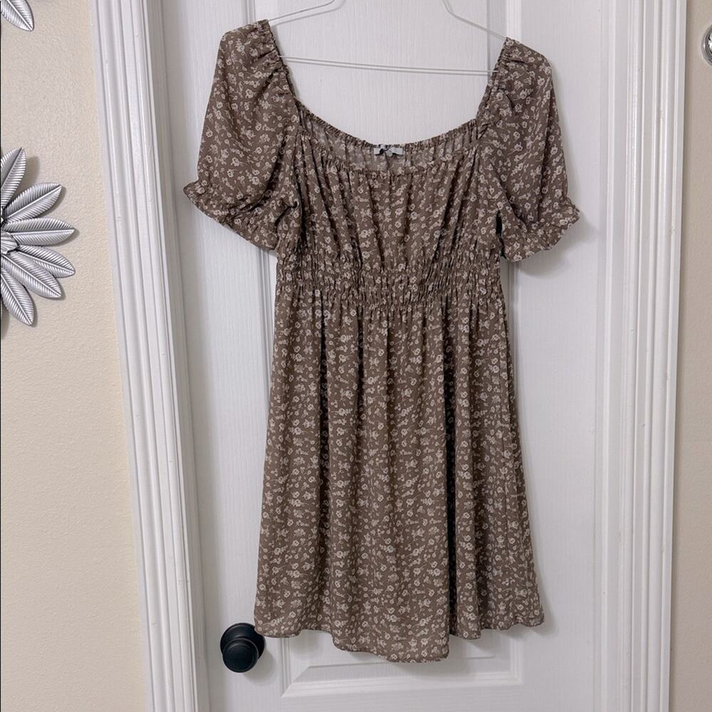 Iris brown tan floral ruffle sleeve flare dress size XL